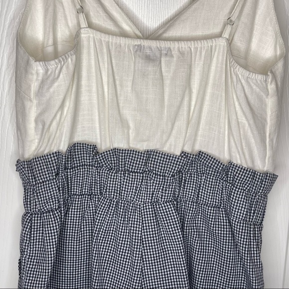 NWOT Romper - Picture 6 of 9